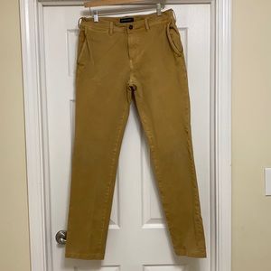 American Eagle khaki men’s pants 31 x 34